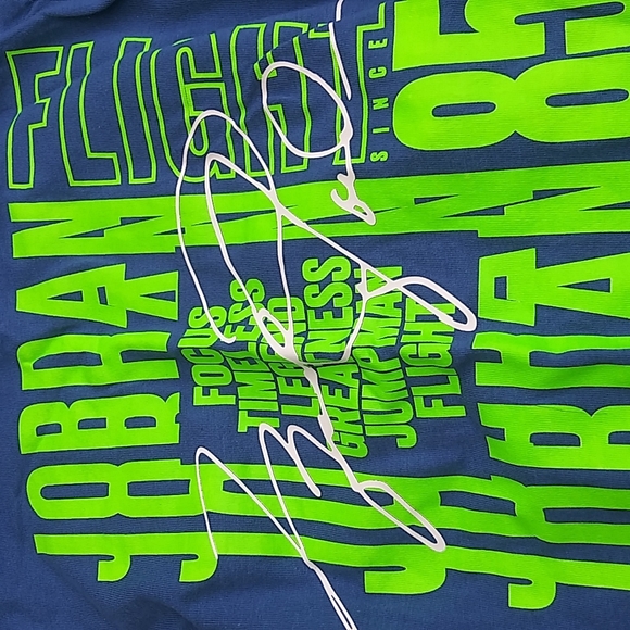 New Jordan long sleeve tee. - Picture 8 of 16